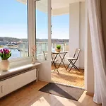 Strandhafer-balkon Mit Meerblick- 2 Min Zum Schausende